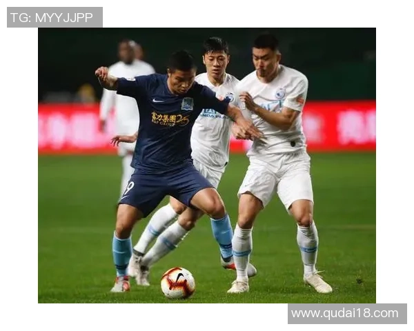 广州富力与大连一方激战成平精彩赛事回顾与分析